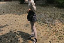 [最爱帆布鞋] 丝袜美腿写真 ON.10 图套+视频-美图岛