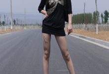 Nicole图集 – 公路透明肉色连体袜 [113P/966MB]-美图岛