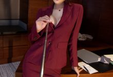 [XiuRen秀人网] 2021.10.09 No.4038 Emily尹菲 [70+1P]-美图岛