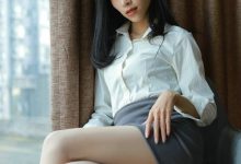 [IESS异思趣向] 2022.02.14 丝享家1004：美子《地板上的尤物》[89P／111MB]-美图岛