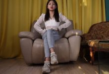 [A&F]丝足视频 054-美女XiaoGui展示棉袜裸足 [1V-2.56G]-美图岛