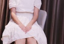 初夏女神 NO.022 依依 白色M码秋季连衣裙搭高跟鞋[137P+1V／4.17GB]-美图岛