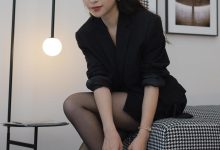 [IESS异思趣向] 2023.07.27 丝享家 1491 小婕《黑金高跟鞋》[82P-105.6M]-美图岛