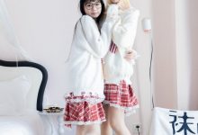 [BoBoSocks袜啵啵]NO.484 小甜豆甜甜圈-两双板鞋、油亮肉丝、堆堆袜套、白棉袜、脚对脚 斗脚 手互相挠脚剧情[172P+1V／7.44GB]-美图岛