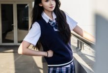 足愉心 NO.019 果酱（搭配：JK制服、小皮鞋、黑色丝袜、肉色打底裤）[109P+2V／10.9GB]-美图岛