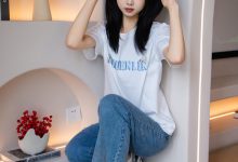 足愉心 NO.035 奶芙（搭配：白T恤、牛仔裤、运动鞋、白色棉袜、裸足）[115P+2V／19.2GB]-美图岛