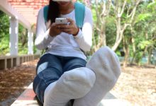 [战前女神] 恋足美腿棉袜女神级摄影套图 赠图 [40P+240M]-美图岛