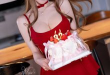 咬一口兔娘(Yiko湿润兔) –  2025年12月 圣诞生日限定 Birthday Party[48P+1V-1.02G]-美图岛