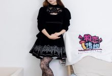 物恋传媒 No.2627 麦穗-板鞋、白棉袜、裸足 [156P1V-4.04GB]-美图岛